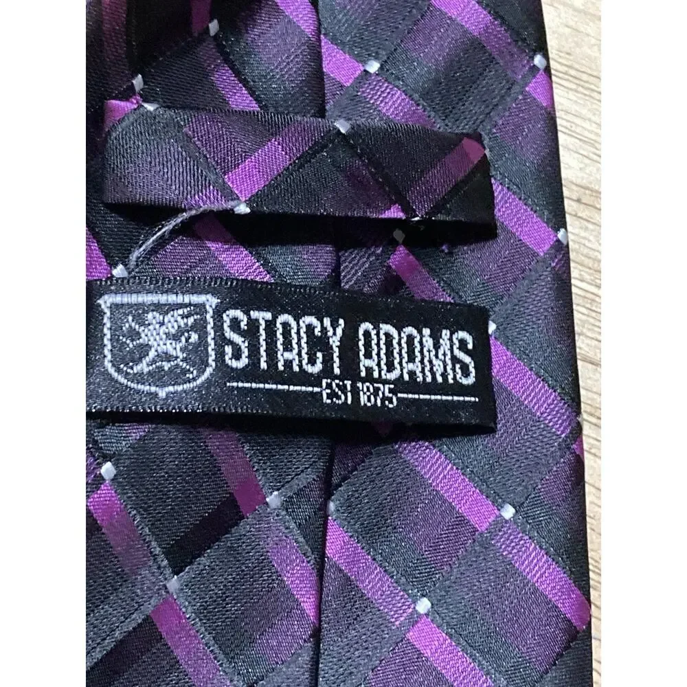 Stacy Adams Tie Hand Made Purple Geometric Pattern 3 3/4” X 63” Long‎